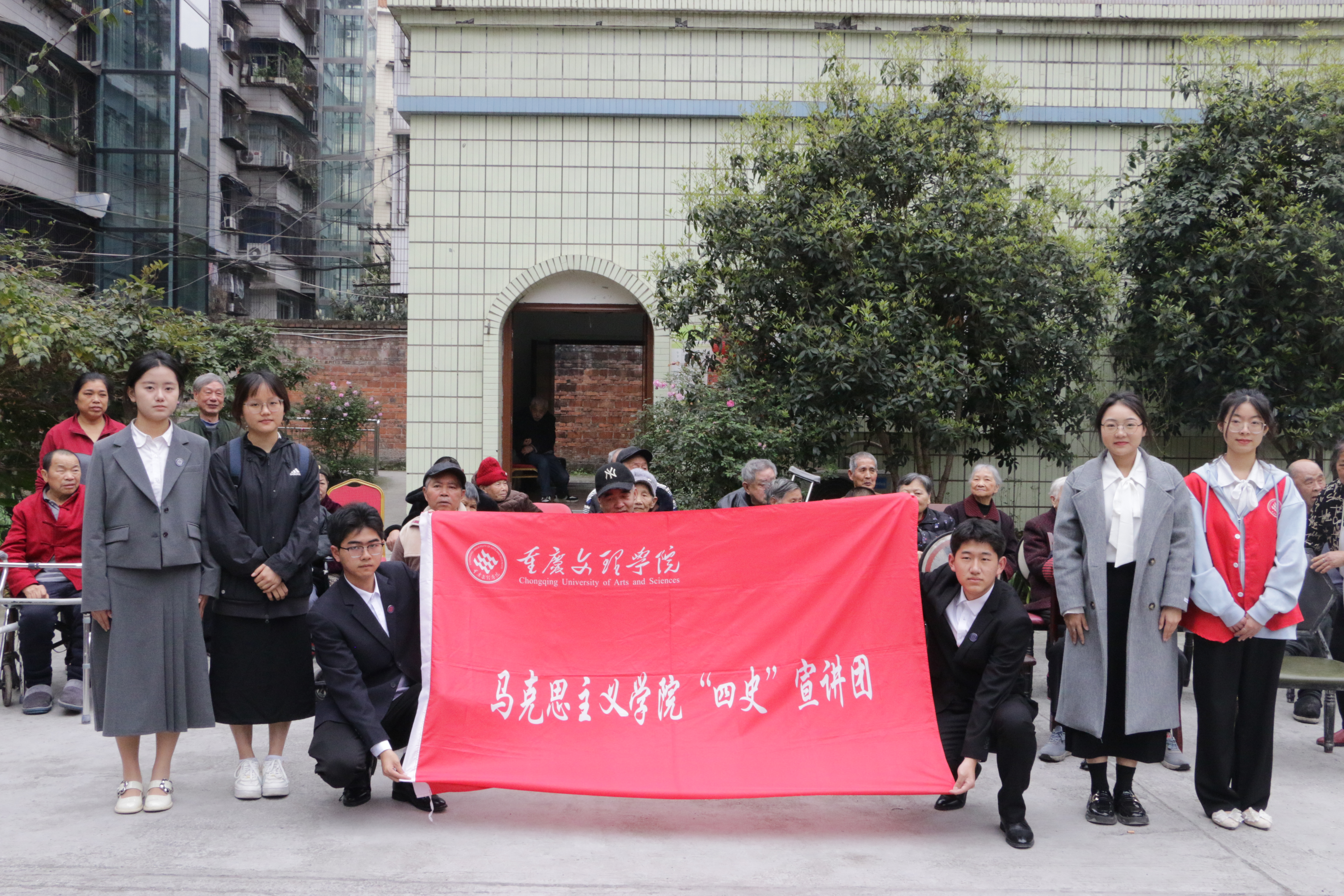 lAGK_1710911958244013213.jpg IMG_8576.jpg