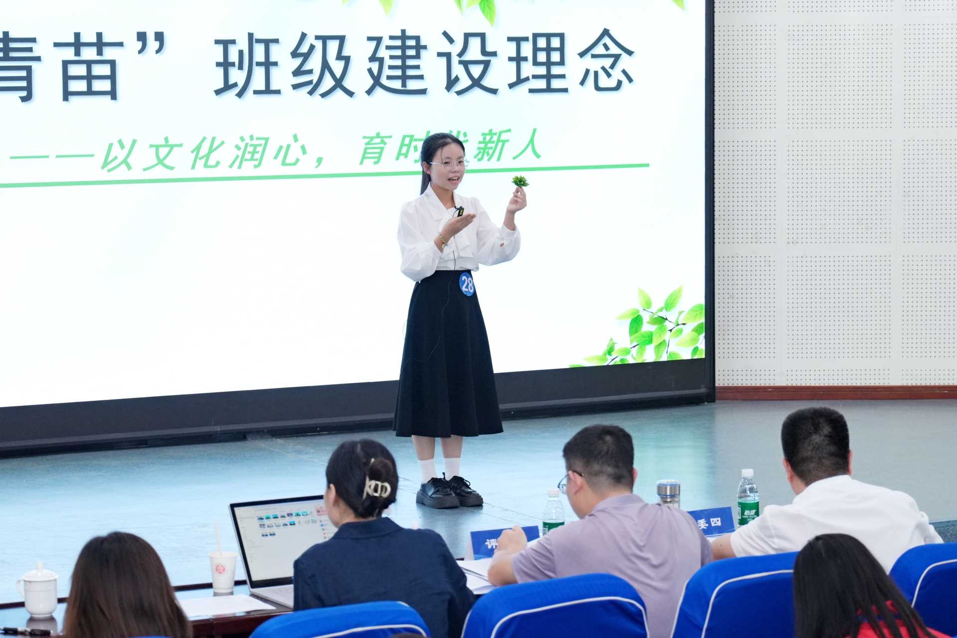 LwGv_1757466579464015911.jpg LwGv_1757466579464015911.jpg