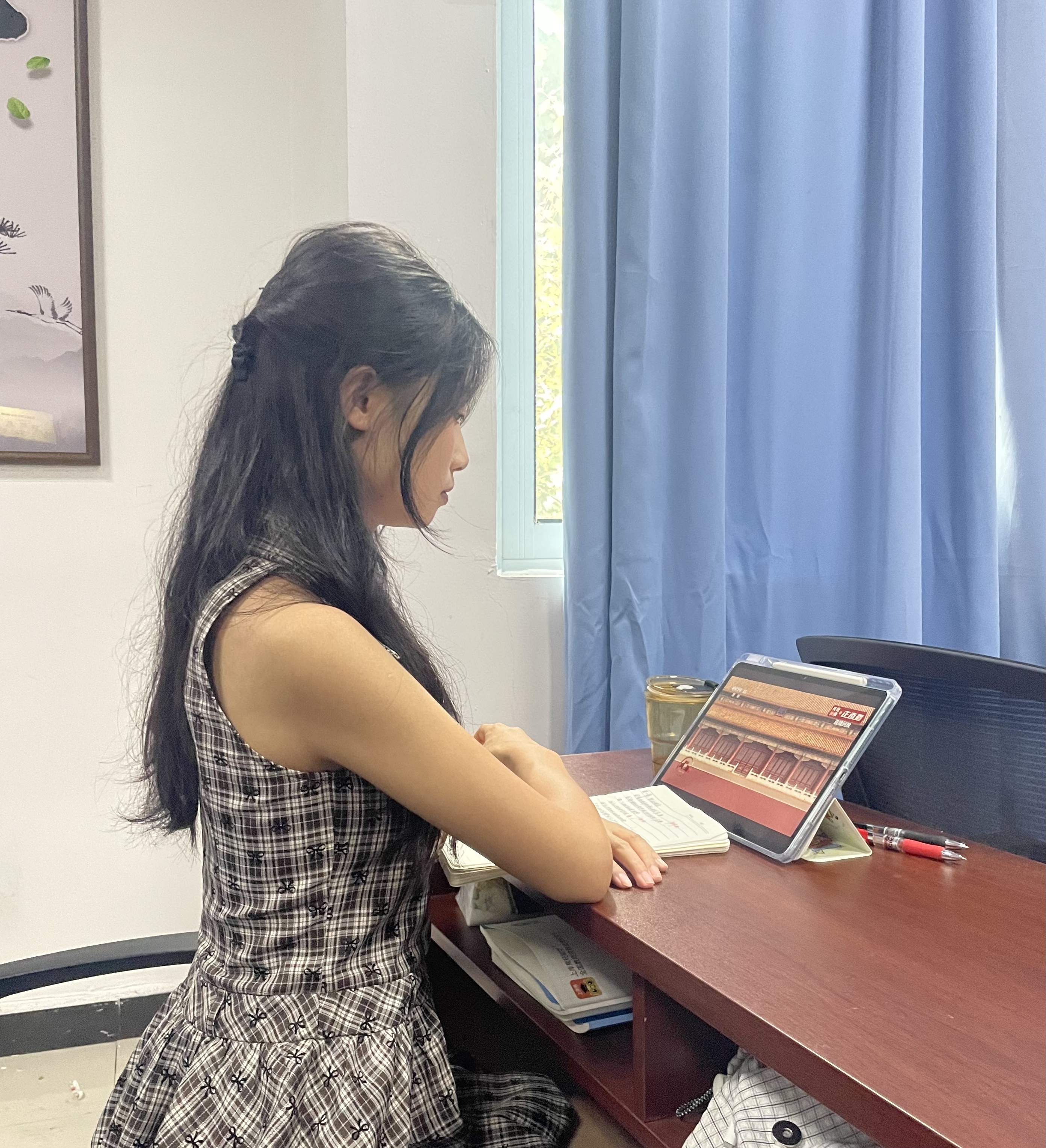 iYmj_1757467754274013898.jpg iYmj_1757467754274013898.jpg