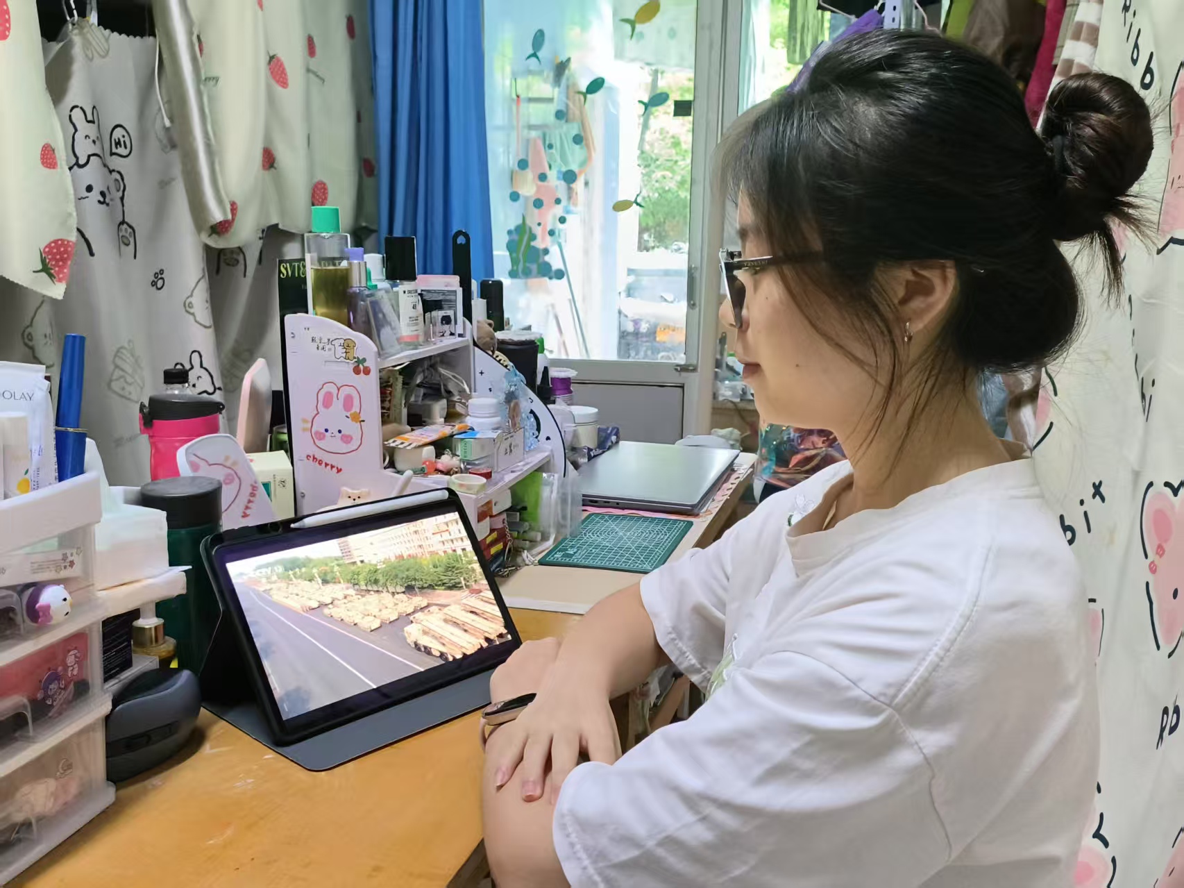 ryDx_1757467725210027277.jpg ryDx_1757467725210027277.jpg