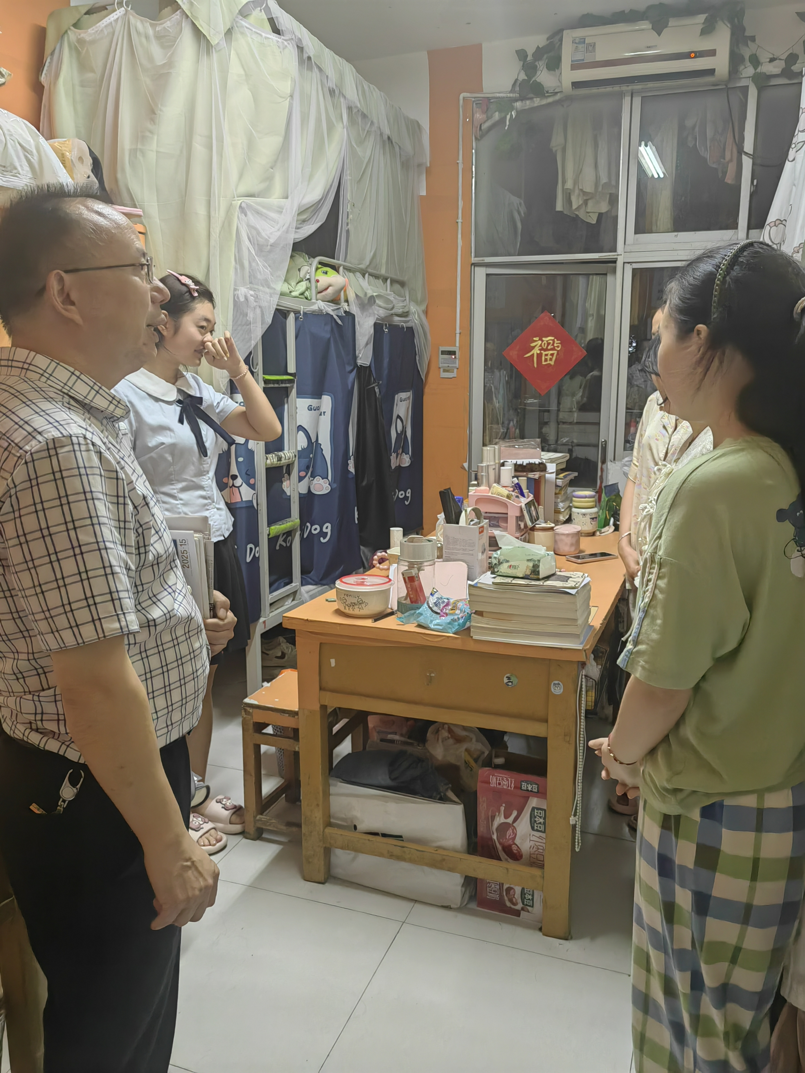 ihJV_1759920284949005048.jpg ihJV_1759920284949005048.jpg