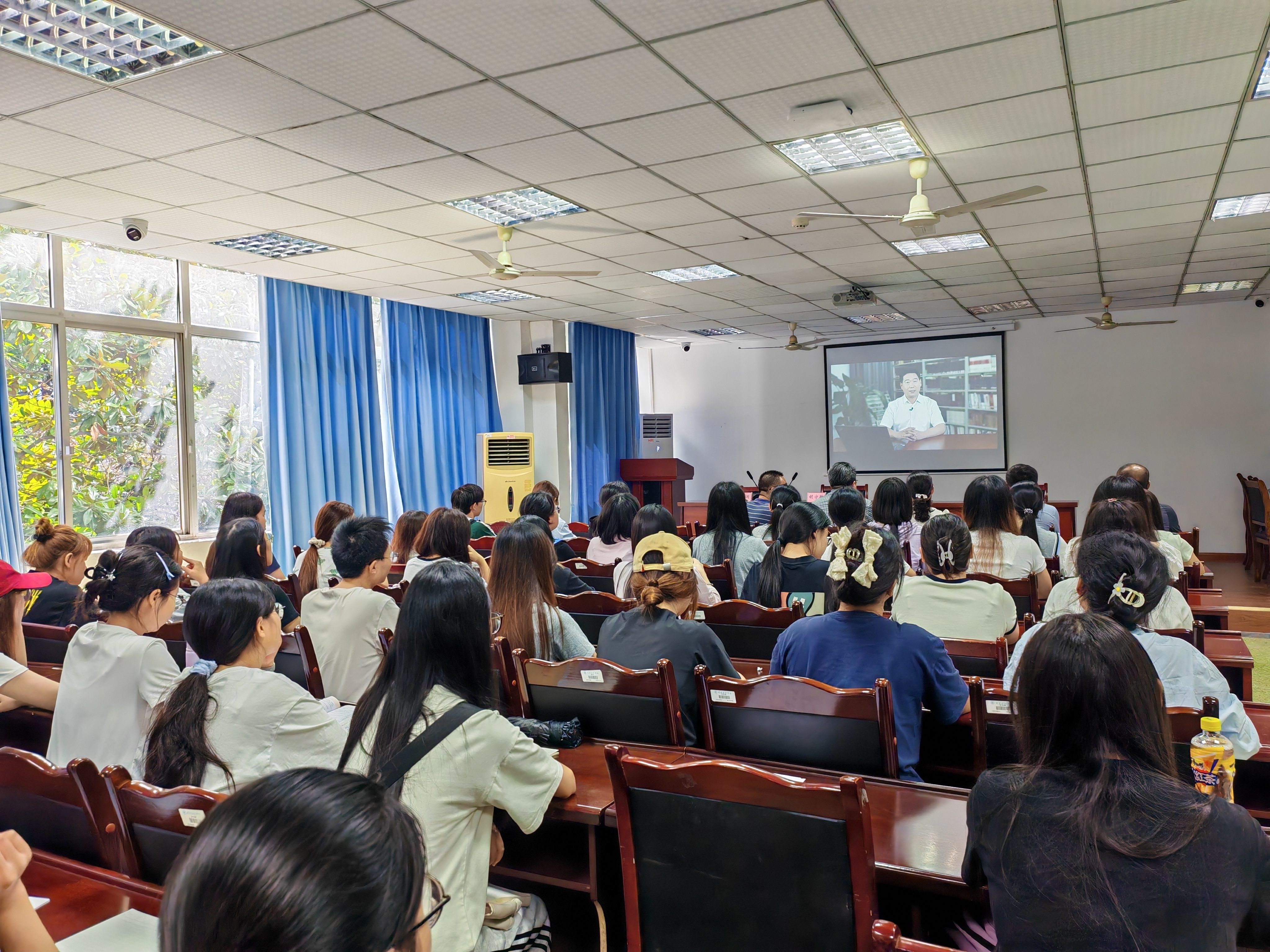 xmBH_1759919905764014483.jpg xmBH_1759919905764014483.jpg